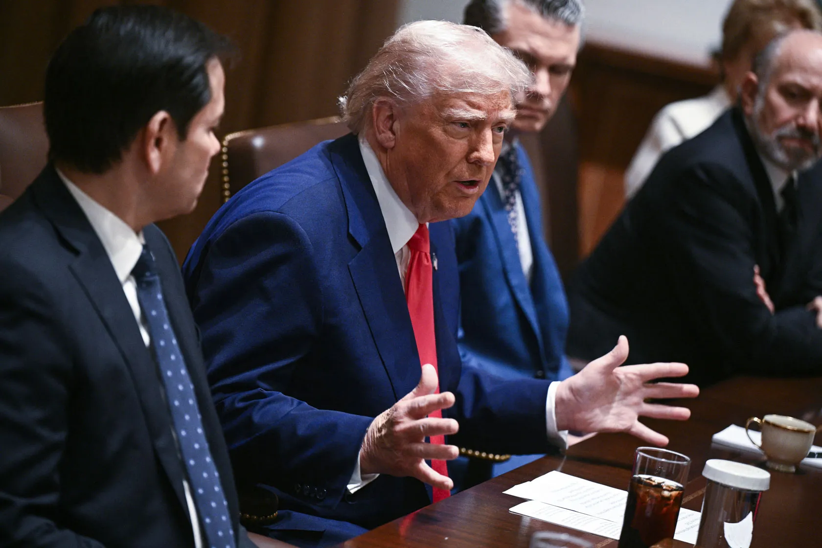 Administrația Trump pregătește oprirea programelor de asistență în domeniul securității pentru Europa