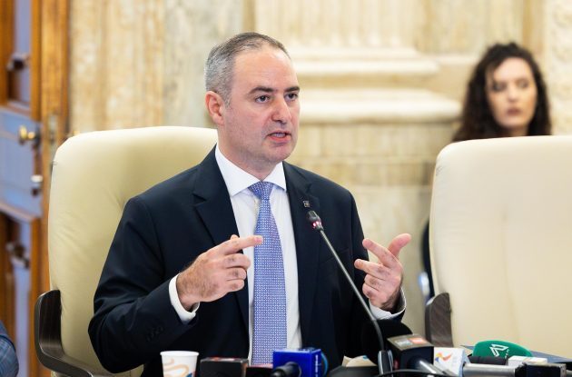 Ministrul Finanţelor spune că evaziunea fiscală rămâne o problemă gravă. Softul ANAF pentru detectarea fraudei a generat 3.000 de alerte