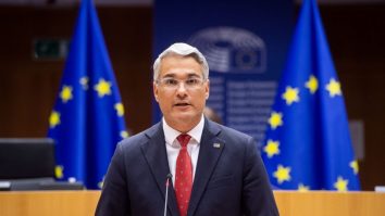 Bruxelles e cu ochii pe noi: România are pe masă 13 miliarde de euro din PNRR care trebuie cheltuiți până la finalul lui 2026