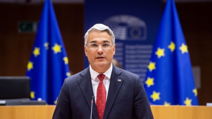 Bruxelles e cu ochii pe noi: România are pe masă 13 miliarde de euro din PNRR care trebuie cheltuiți până la finalul lui 2026