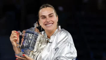 Aryna Sabalenka, numărul unu mondial, și-a păstrat titlul la US Open câștigând finala în fața Amandei Anisimova