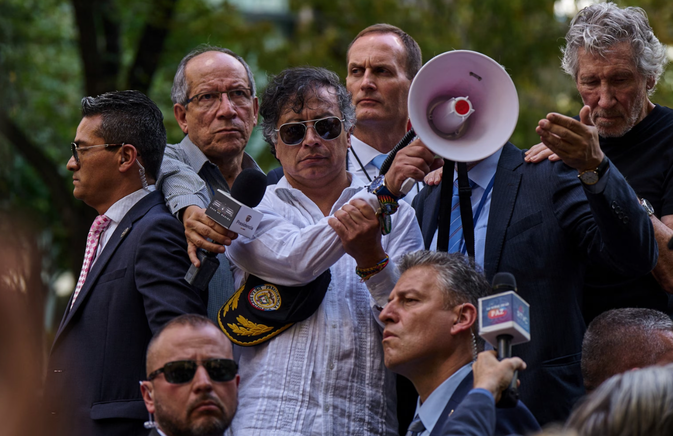 Statele Unite au revocat viza Președintelui Columbiei. Gustavo Petro: „Cer tuturor soldaților să nu-l ascultați pe Trump! Ascultați ordinul umanității!”