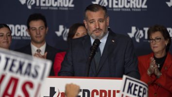 Ted Cruz îl critică pe Trump. Senatorul spune că anularea emisiunii lui Jimmy Kimmel e ca în filmul Goodfellas