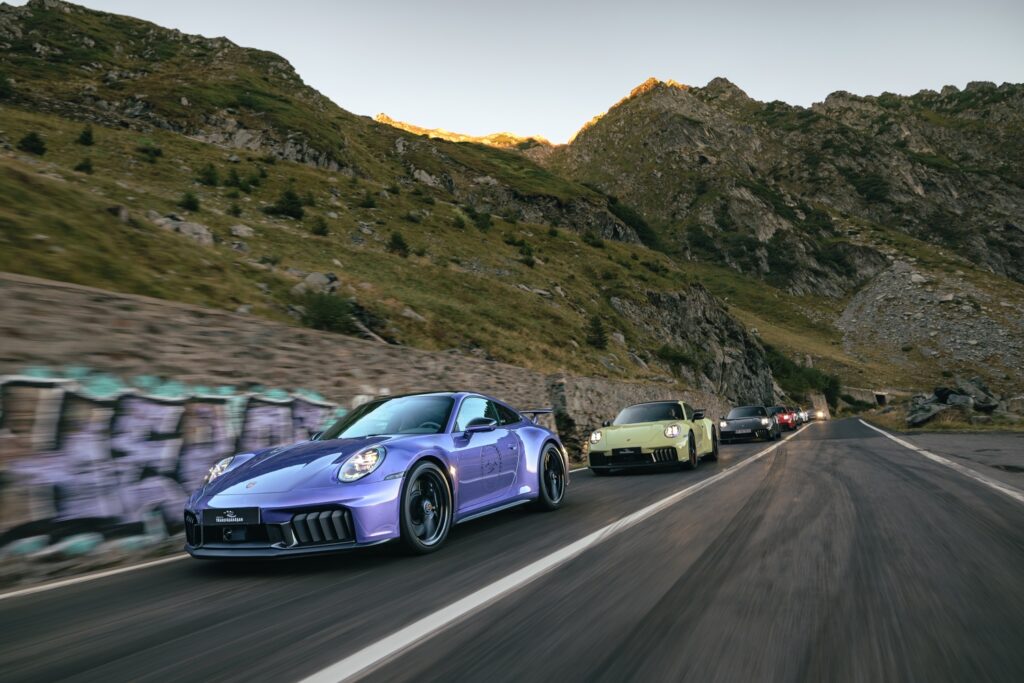 7/10 modele Porsche 911 Carrera 4 GTS „Tribute to Transfăgărășan” au străbătut celebra șoseaua în cadrul evenimentului Transfăgărășan Getaway