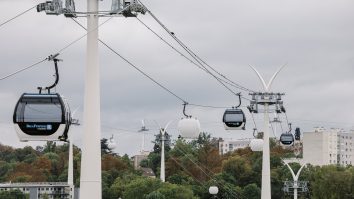 Parisul va avea primul teleferic urban: „Câble C1” va transporta 11.000 de pasageri pe zi
