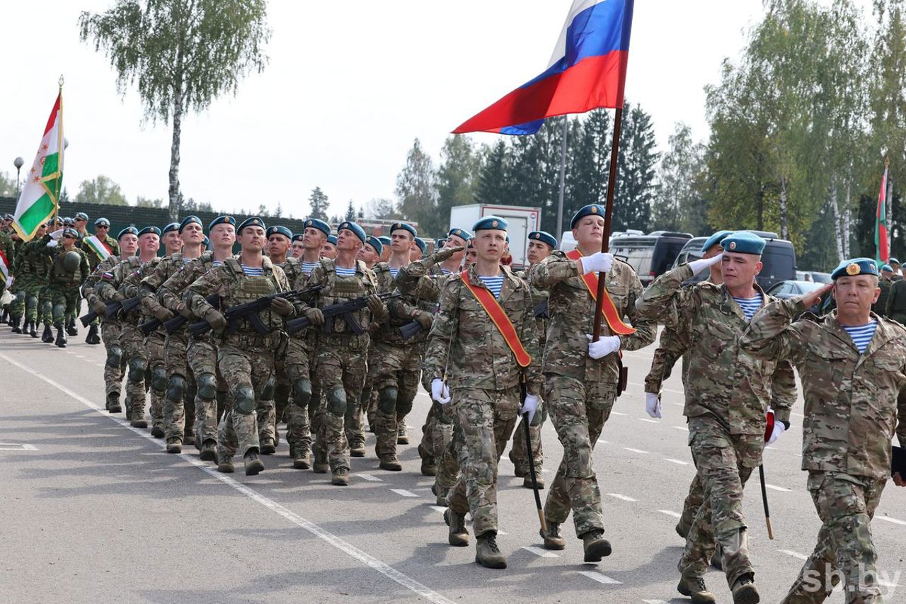 Rusia și Belarus au început exercițiul militar ZAPAD 2025. Manevrele se desfășoară, la granița NATO, până pe 16 septembrie