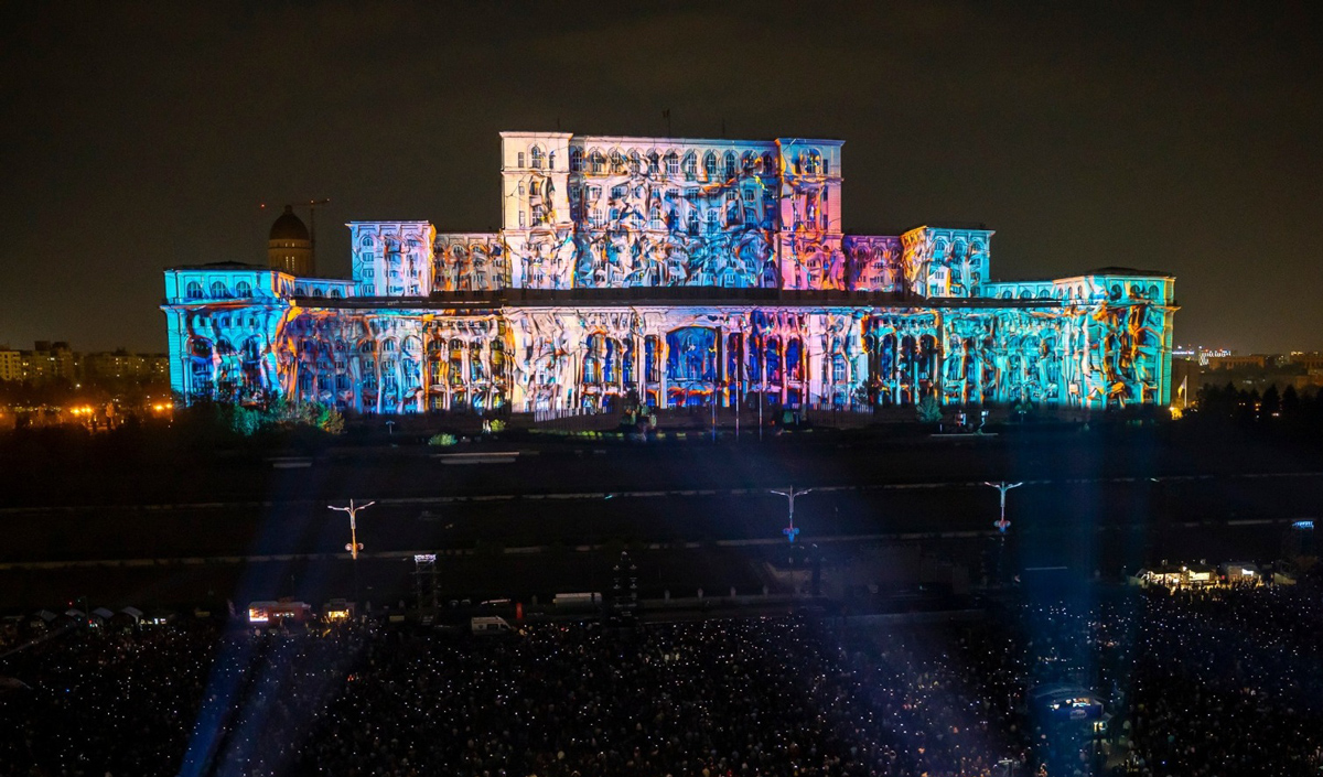 iMapp Bucharest transformă Piața Constituției într-un spectacol de lumini și sunet. Ceraselea Călin, consilier comunicare Creart: „Enescu și Brâncuși vor fi onorați”