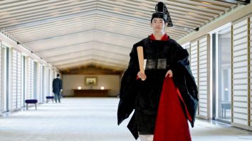 Prințul Libelulă, într-o țară iubitoare de insecte