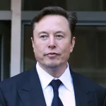 Elon Musk cere dizolvarea Parlamentului britanic. Miliardarul a participat prin videoconferință la marșul „Unește Regatul”