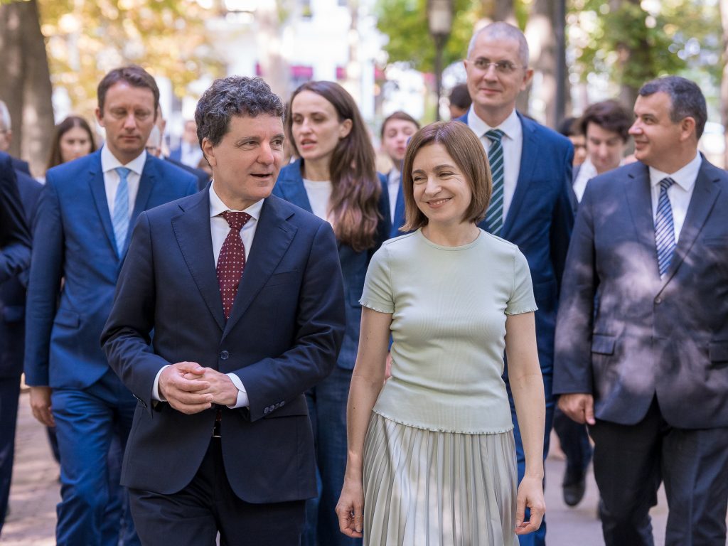 Nicușor Dan a vizitat Chișinăul și a dat startul la „Marea Dictare Națională” de Ziua Limbii Române
