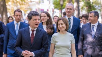 Nicușor Dan a vizitat Chișinăul și a dat startul la „Marea Dictare Națională” de Ziua Limbii Române