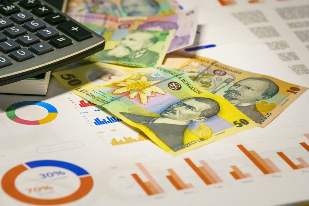 Agenția de rating Moody's menţine România în categoria ţărilor recomandate pentru investiţii, însă cu perspectivă negativă