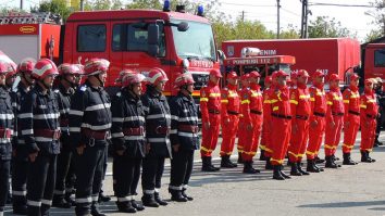 Azi sărbătorești Ziua Pompierilor. Unitățile de pompieri din Capitală vor fi deschise publicului