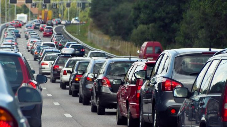 Indexul de Trafic 2025: Şoferii din Bucureşti pierd echivalentul a peste 12 zile de lucru anual din cauza aglomeraţiei din trafic. În ce orașe din România se circulă ușor