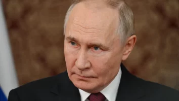 Rusia a anunțat interzicerea exporturilor de produse petroliere până la sfârșitul anului. Criza benzinei se extinde în peste 50 de regiuni