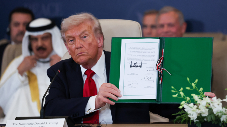 Trump anunță că faza a doua a acordului de pace din Gaza „începe chiar acum”. Hamas le-a transmis mediatorilor că va returna, în această seară, trupurile ostaticilor israelieni