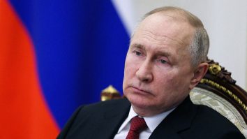 Un fost agent KGB-SVR îl avertizează pe Putin să nu meargă în Ungaria: „Vor să vă asasineze”. Bezrukov cere „mutarea imediată” a summit-ului la Dubai