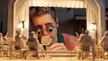 OpenAI lansează Sora 2. Utilizatorii își pot folosi vocea și chipul în scene A.I. Cât de sigură este noua funcție „Cameo”