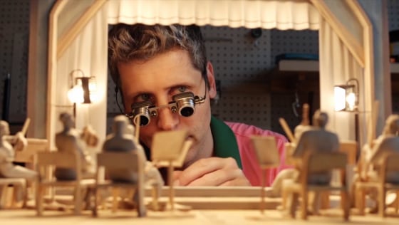 OpenAI lansează Sora 2. Utilizatorii își pot folosi vocea și chipul în scene A.I. Cât de sigură este noua funcție „Cameo”