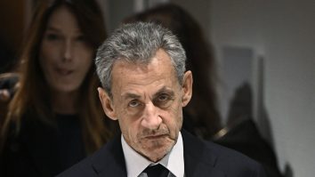 Nicolas Sarkozy merge la închisoare. Este primul fost Președinte al Franței condamnat care va ispăși o pedeapsă de 5 ani