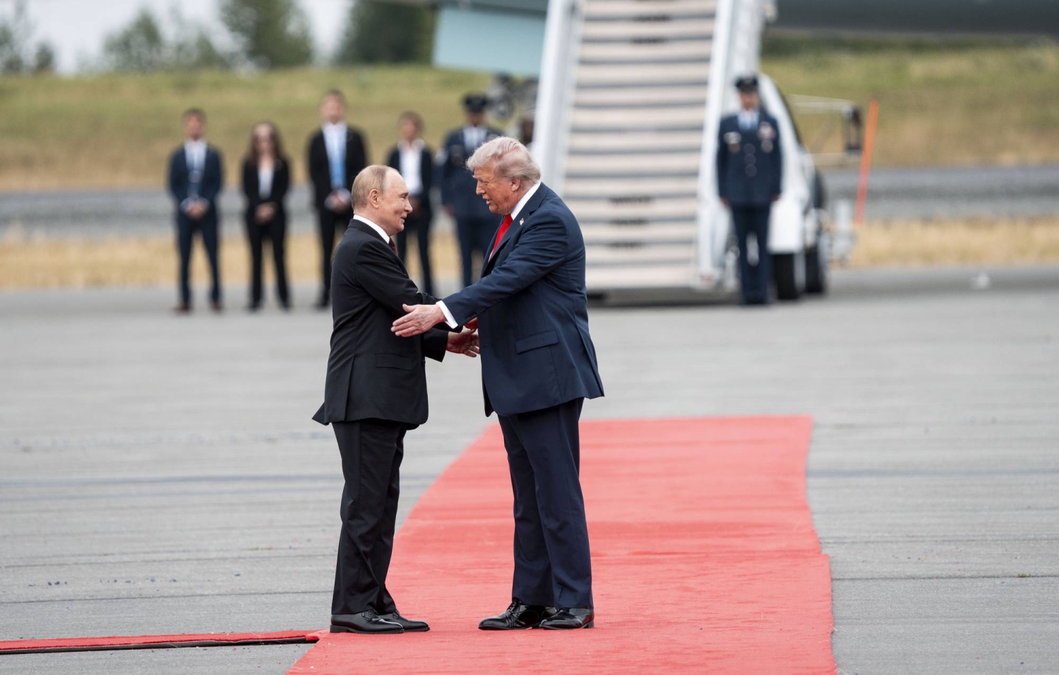 Trump și Putin nu se vor întâlni „curând”, anunță Casa Albă. De ce a fost suspendat Summit-ul din Ungaria