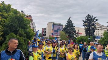 Patru confederații sindicale protestează astăzi în Piața Victoriei: „Nu mai acceptăm austeritatea și disprețul față de muncă”