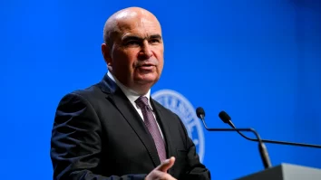 Ilie Bolojan taie subvenția partidelor și reduce bugetul de la 284 la 232 milioane de lei prin rectificarea bugetară făcută la 1 octombrie