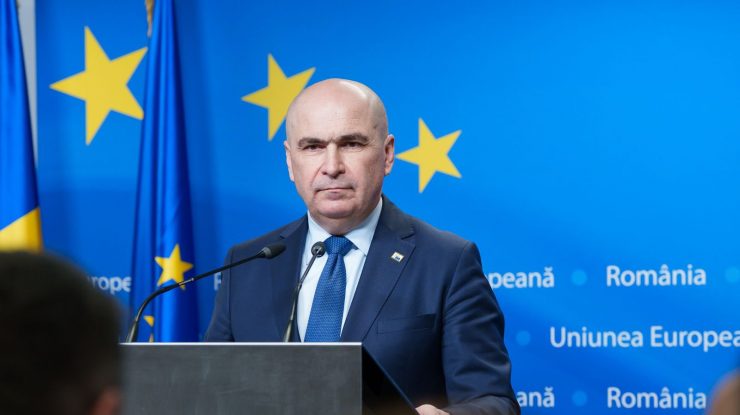 ZF: La final de 2025, România are la fel de multe structuri bugetare în subordinea ministerelor pe câte avea la începutul anului, dacă nu şi mai multe. Reforma lui Bolojan s-a făcut doar în conferinţe de presă. În realitate, eficientizarea administrativă s-a blocat în propriile hârtii