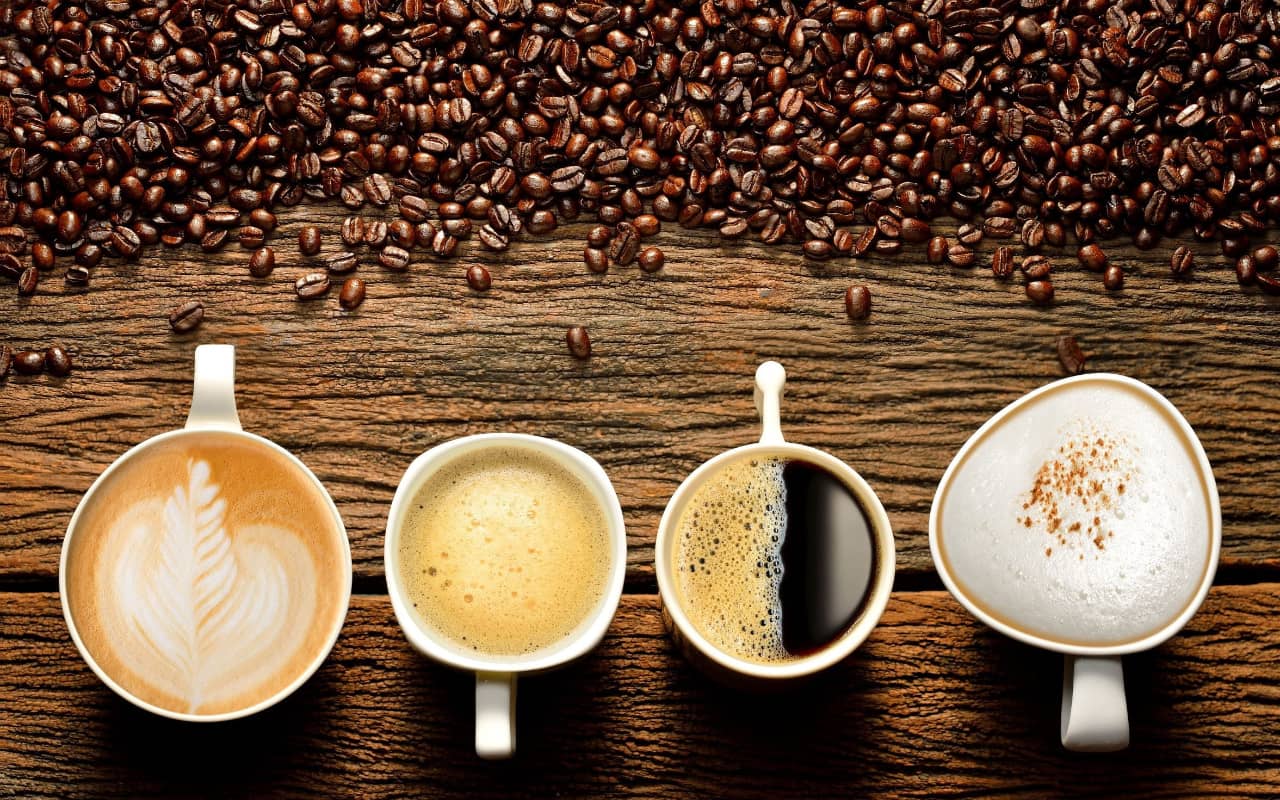 Cofeina îți poate crește energia și concentrarea. Ce sfaturi îți oferă specialiștii