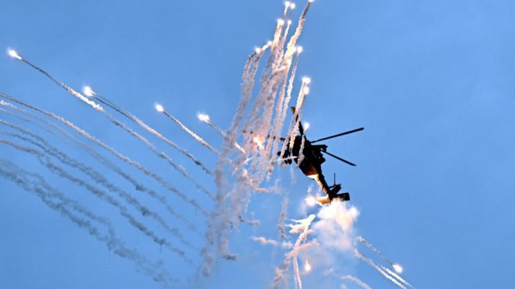 China dezvăluie rivalul pentru Black Hawk. Elicopterul Z-20T este descris drept cea mai avansată platformă de asalt aerian