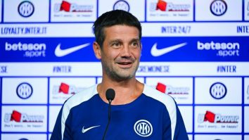 Cristi Chivu, fost căpitan al Echipei Naţionale şi actual antrenor la Inter Milano, împlineşte astăzi 45 de ani