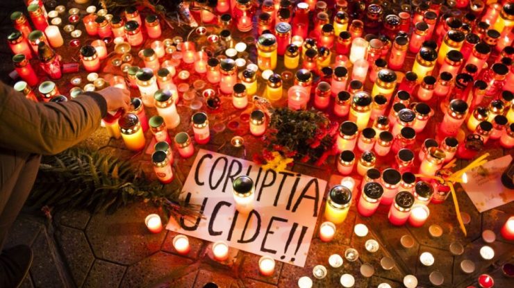 Astăzi se împlinesc 10 ani de la tragedia din clubul Colectiv. De la ora 19:00 se va organiza un marș de la Piața Victoriei către Colectiv