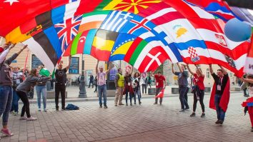 Elevii de la Liceul Teoretic „Ion Barbu” au participat la un atelier Erasmus+. Cristian Tănase, profesor: Erasmus e despre prietenie, incluziune, echitate”