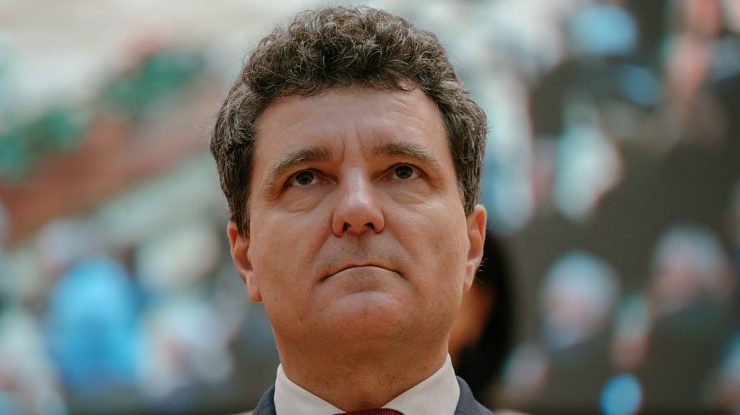 Nicușor Dan anunță „două schimbări majore” în Strategia de Apărare a României. Una se referă la „războiul hibrid”, iar cealaltă priveşte „atacarea frontală a corupţiei”