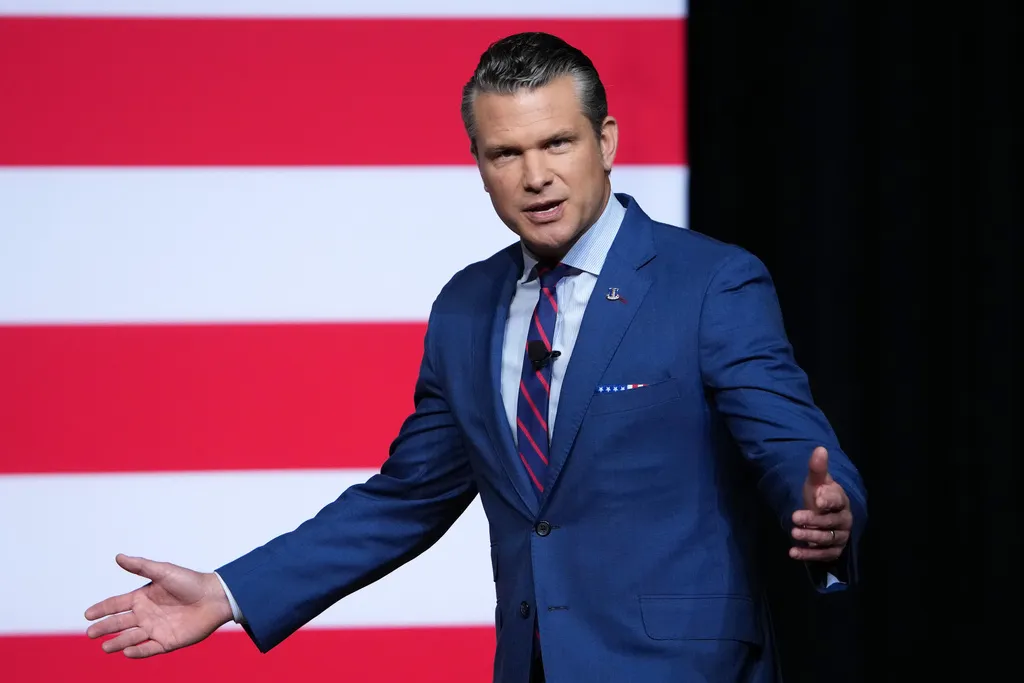 Pete Hegseth avertizează Rusia că SUA și aliații vor impune costuri pentru agresiunea din Ucraina dacă Putin nu va participa la negocieri de pace