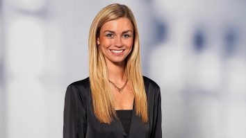 Lara Bothur, un corporate influencer, promovează autentic compania în care lucrează. Deloitte i-a oferit acesteia un rol dedicat comunicării digitale