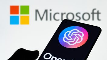 Microsoft va prelua 27% din OpenAI pentru 135 miliarde de dolari. Compania își asigură accesul la Inteligența Artificială avansată, până în 2032