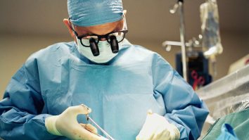 Moartea te face să vezi viața altfel: 70% dintre persoane își schimbă credințele religioase sau spirituale după o astfel de experiență