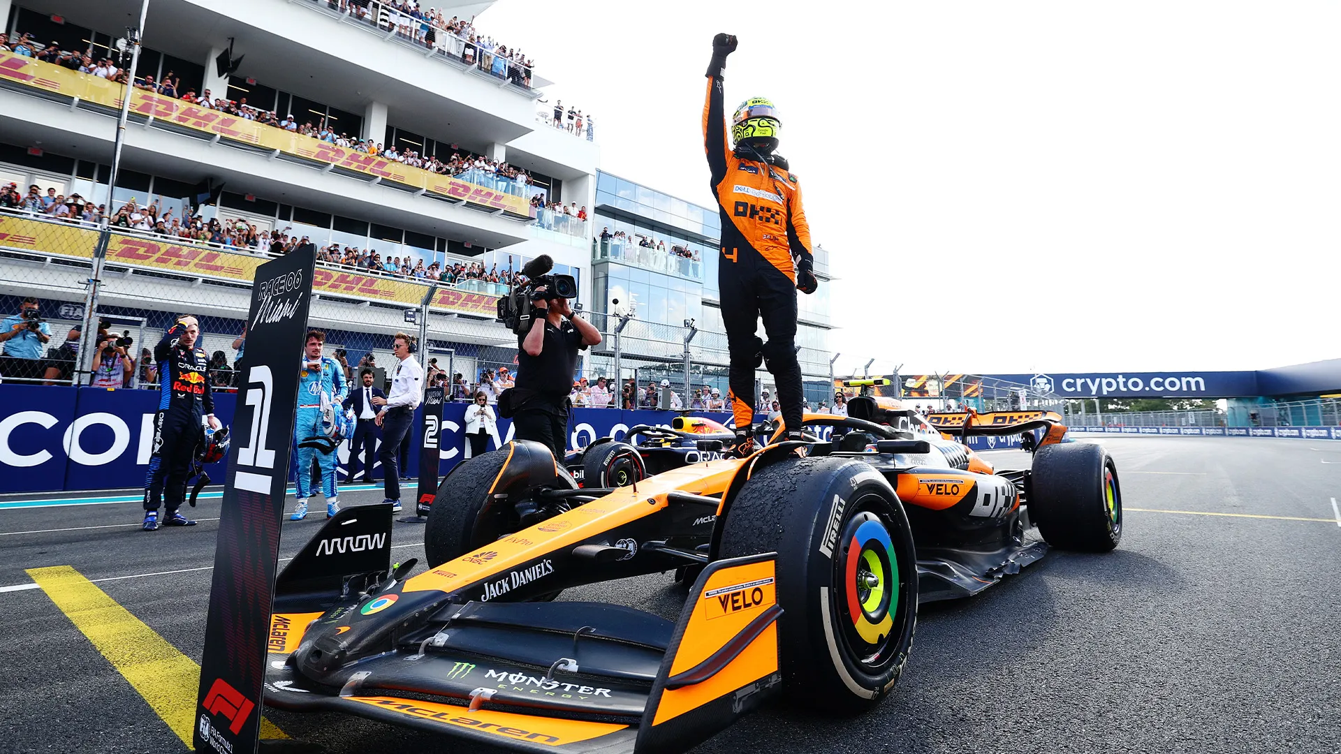 Lando Norris va pleca din Pole Position în Grand Prix-ul din Mexico City. Podiumul este completat de Charles Leclerc și Lewis Hamilton