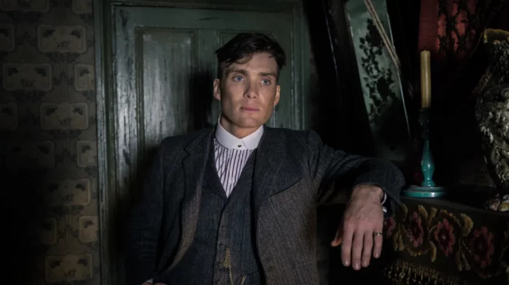 Serialul „Peaky Blinders” revine pe Netflix cu o continuare care va prezenta o nouă generație a familiei Shelby