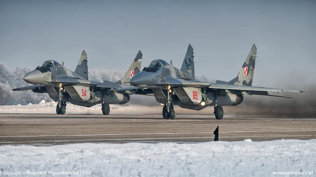 Avioane poloneze și NATO au fost ridicate duminică dimineață. Întreaga țară este sub alertă de raid aerian