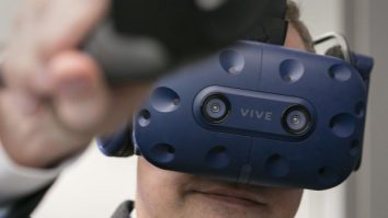 Cercetătorii italieni folosesc VR și A.I. pentru a simula efectele psihedelicelor. Cyberdelics stimulează creativitatea și reduce anxietatea