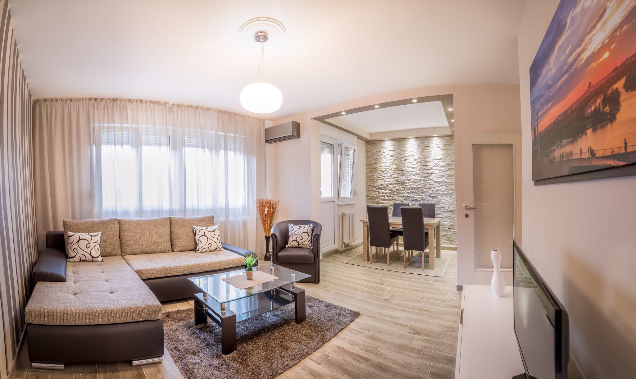 Să fim proprietari nu mai e o prioritate, arată un sondaj. 46% dintre români au renunțat să mai cumpere o locuință