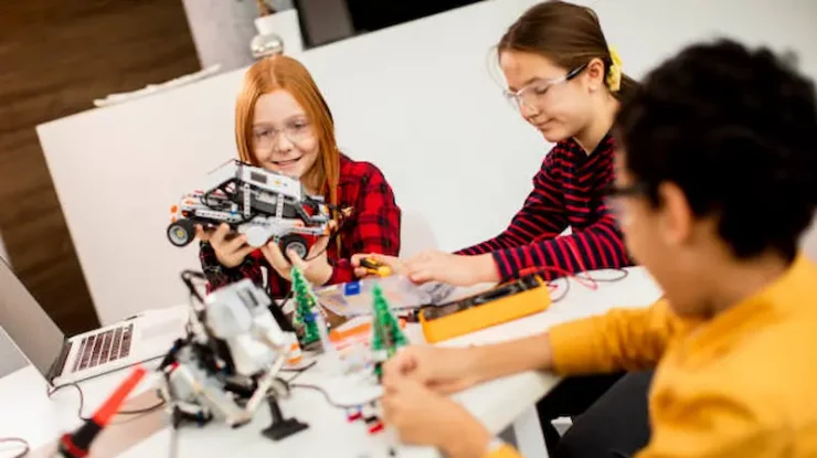 Azi are loc NASA Space Apps Challenge. La București și Cluj, 200 de studenți și antreprenori caută soluții pentru provocările Pământului