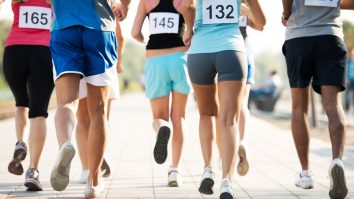 Între 1-30 octombrie, Radu Matei a alergat 33.5 kilometri/zi. „Este un proiect ambițios care încurajează oamenii să iasă la mișcare”