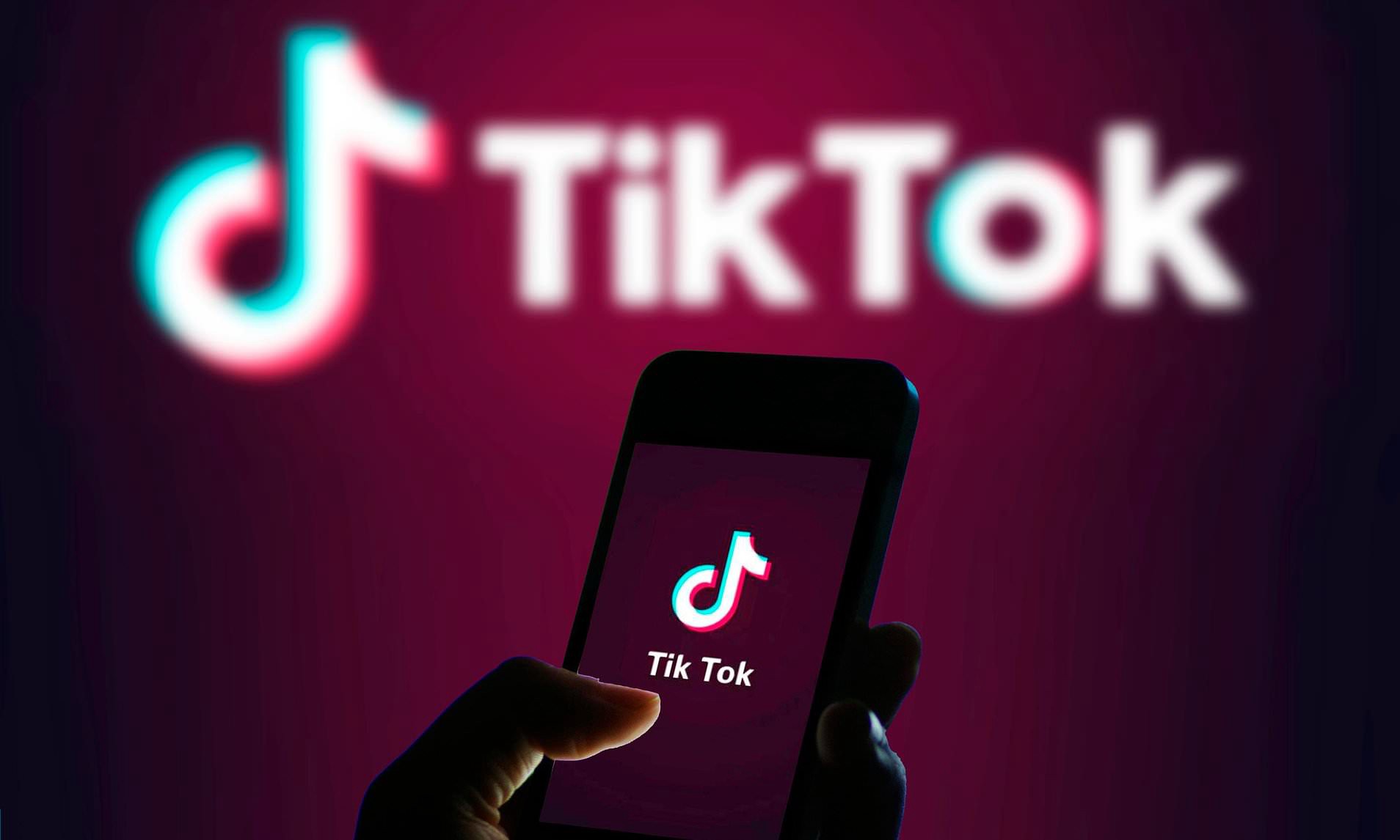 STUDIU. TikTok recomandă minorilor conținut pornographic. Organizația Global Witness a testat siguranța copiilor pe platformă
