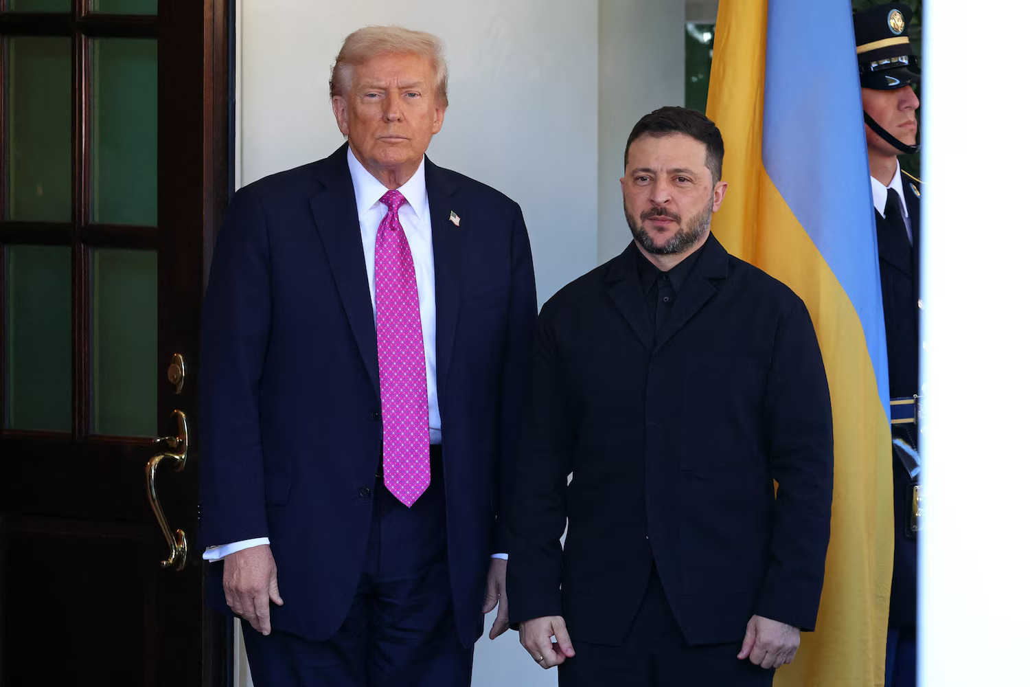 Zelenski și Trump s-au întâlnit la Washington pentru o nouă rundă de negocieri. De ce nu oferă Președintele SUA rachete Tomahawk