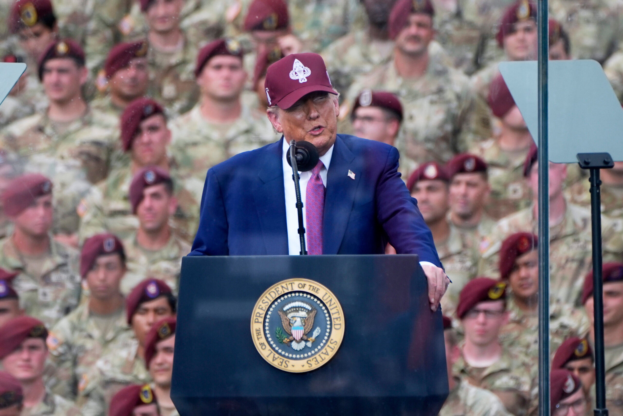 Doi republicani din Congresul SUA se opun deciziei Pentagonului de a retrage militarii din România: „Nu respectă politica lui Trump”