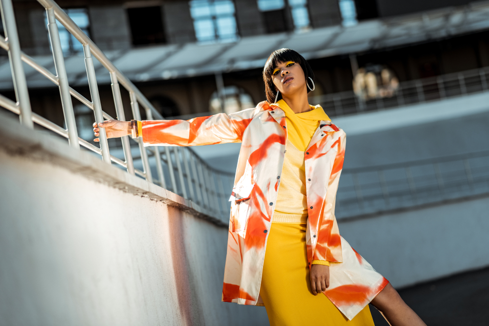 Cum accesorizezi un hanorac? 5 idei pentru femei