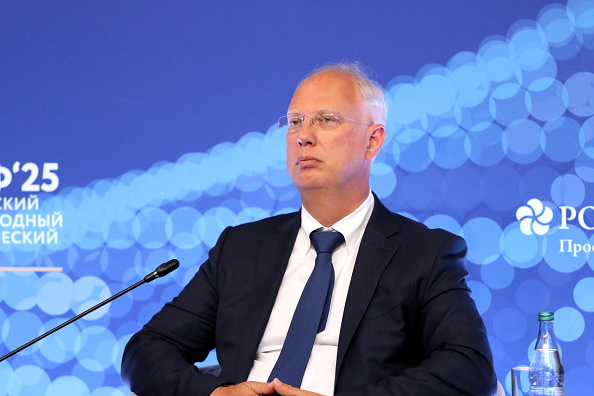 Kirill Dmitriev, economistul lui Putin, declară că „Rusia, Statele Unite și Ucraina sunt aproape de un acord diplomatic pentru încheierea războiului”. Dmitriev discută soluțiile cu Steve Witkoff zilele acestea, în Florida